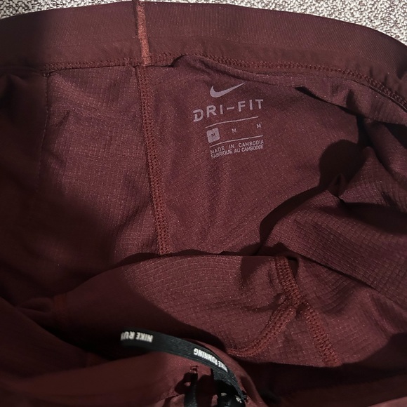 Nike Men’s 5” Dri-Fit 2-in-1 Running Shorts - Picture 5 of 9